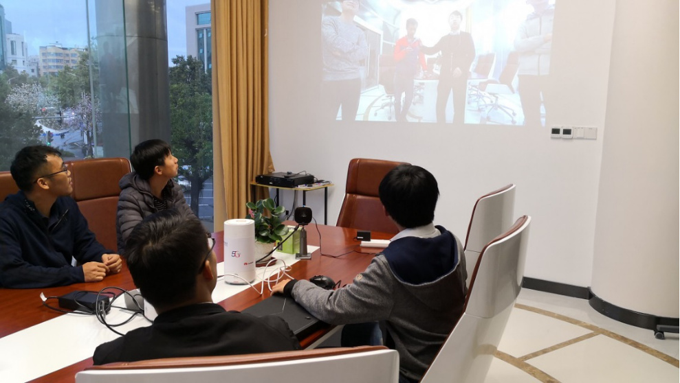 华为助力惠州电信演示业界首次5G高清云视频会议-DVBCN