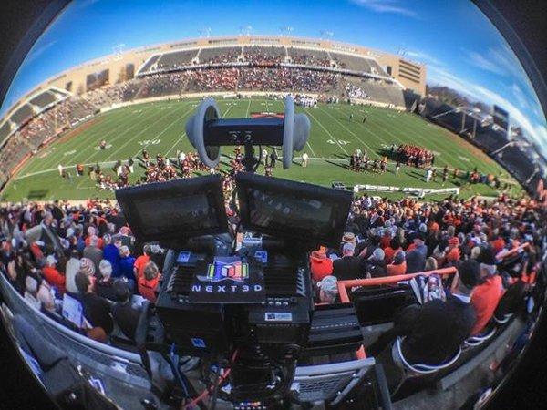 2016年VR技术放光彩：助力各大产业发展