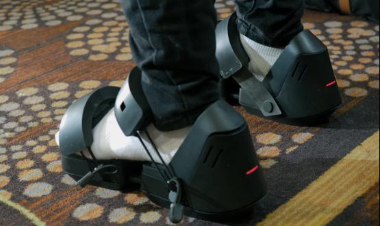 用脚探索虚拟世界 VR鞋子Taclim亮相