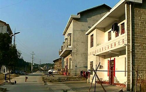 湖南临湘市“户户通”工程让两万群众受益
