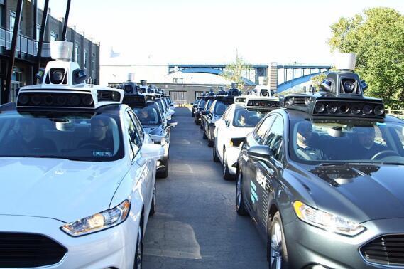 日本汽车企业加强对人工智能与自动驾驶研发