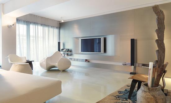 从游戏主机到智能音箱，交互体验革命如何抢占客厅中枢