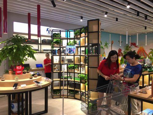 京东宣布年内建设300家3C零售体验店 重构零售业格局