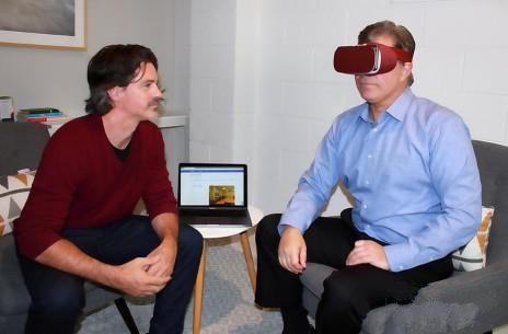 谷歌牵手Facebook，用VR治好你的怯场和社交恐惧症