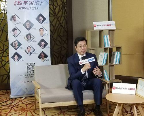 李开复：从投资角度看好AI赋能 而不是AI黑科技