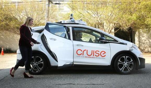 通用CFO：未来自动驾驶叫车服务要比卖车更赚钱