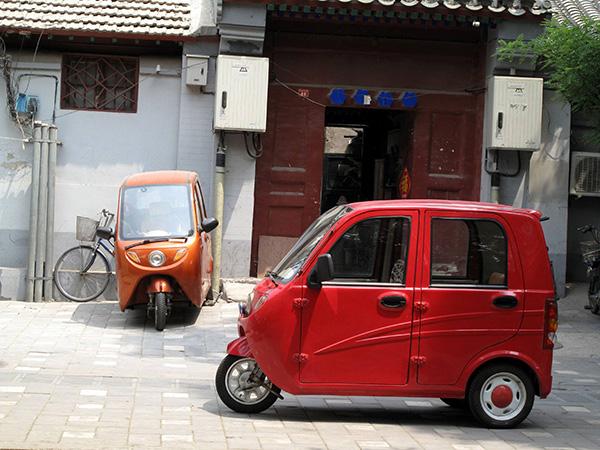 北京市将禁售违规电动车；广州发布自动驾驶管理办法征求意见