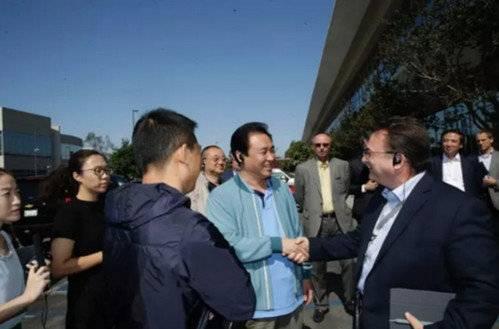 许家印视察FF 恒大夏海钧兼任董事长 贾跃亭留任CEO