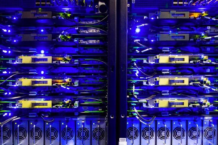 Facebook、谷歌、微软、Twitter 四大巨头联合推出数据传输项目