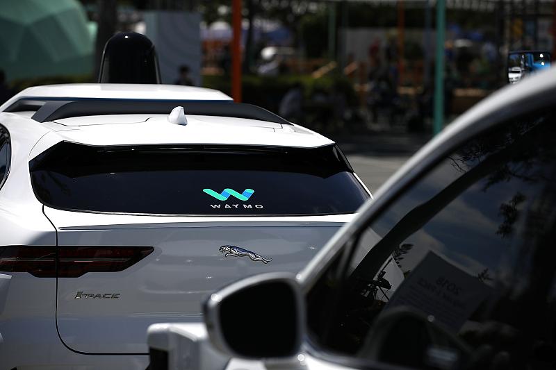 Waymo引起路人怒火，自动驾驶痛点难解决