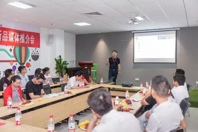 新潮南阳电梯电视媒体推介会成功举办
