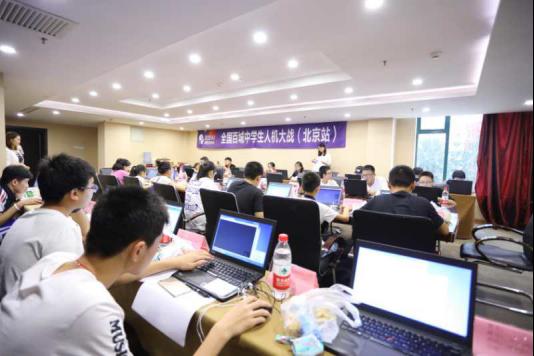 聚焦AI技术赋能教育：松鼠AI智适应系统战胜百城人类教师