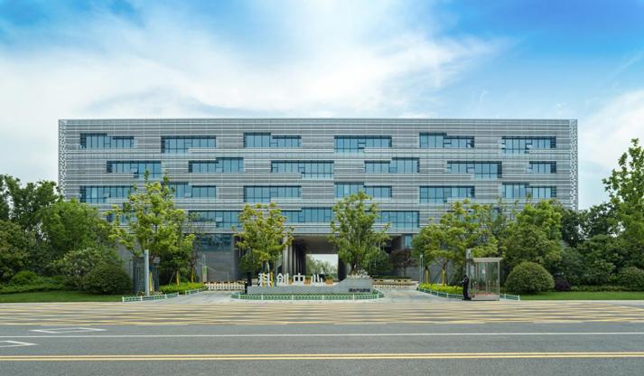 智能网联汽车测试场投入运营 溧水产业新城雄姿初现