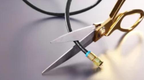 报告称若OTT获得电视直播权 “掐线运动”会进一步加剧