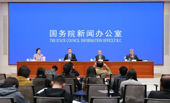 工信部：提速降费效果显著 科学看待基站的建设
